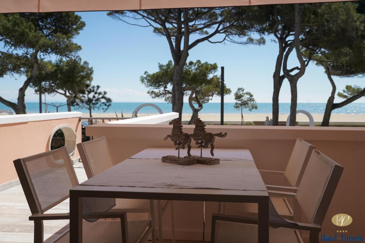 Appartamento Fronte Mare Villa Lory Lignano Sabbiadoro Eksteriør billede