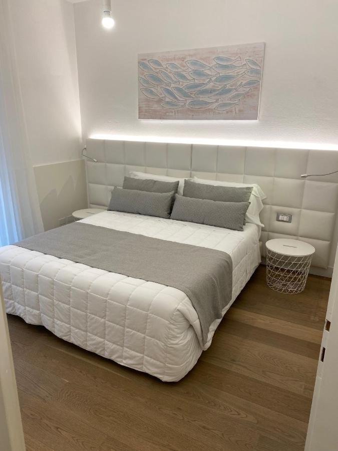 Appartamento Fronte Mare Villa Lory Lignano Sabbiadoro Eksteriør billede